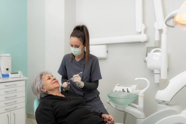 Best Tooth Infection Emergency Dentist  in Ellis, KS
