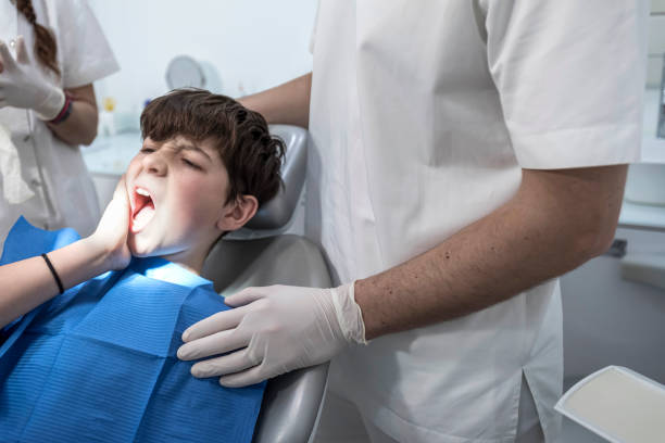 Best Dentist Open on Weekends  in Ellis, KS