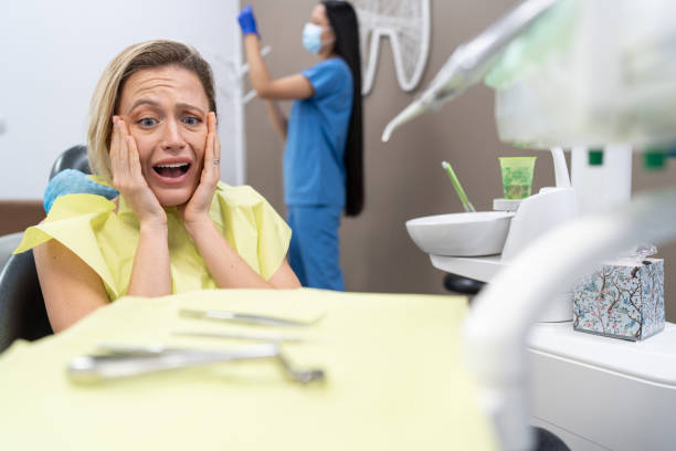 Best Emergency Gum Pain Relief  in Ellis, KS